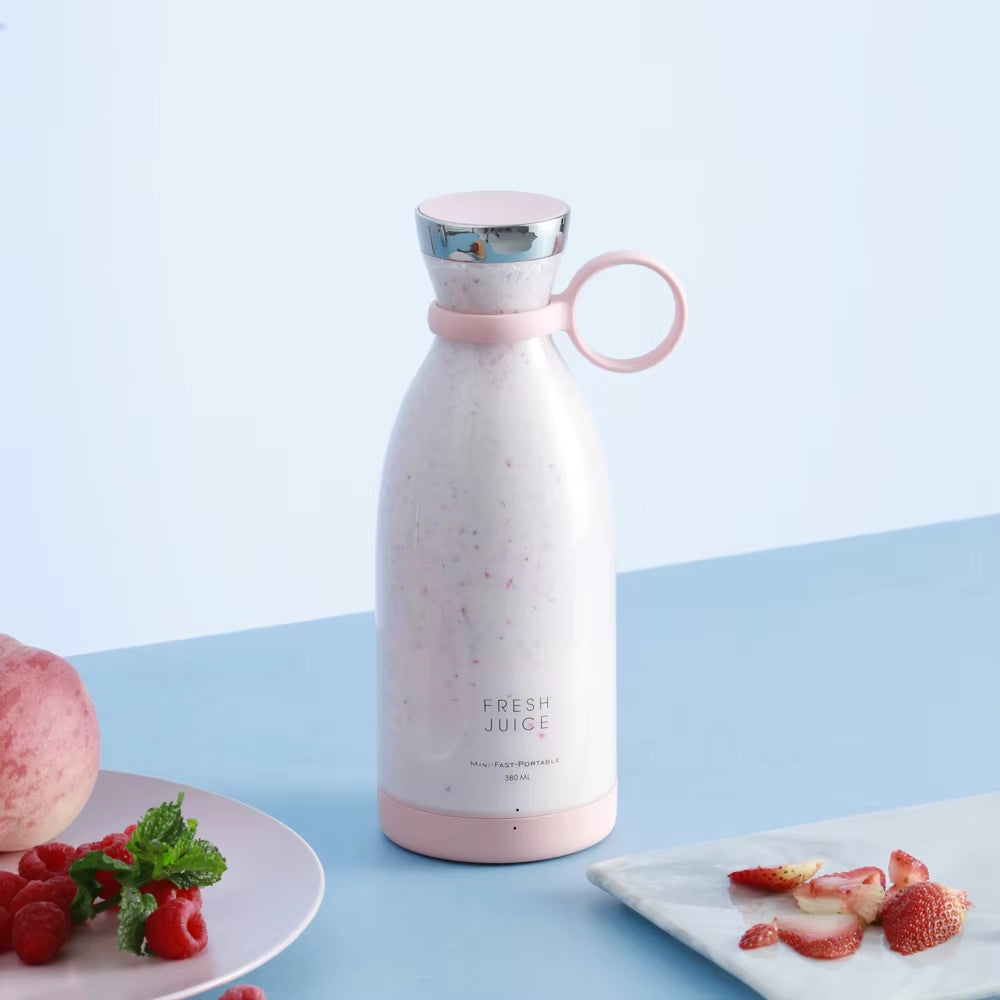 Fruit Mixer Cup Fresh Juice Bottle Rechargeable Smoothies Shakes Maker Mini Fast Portable Blender 2022 for Gym